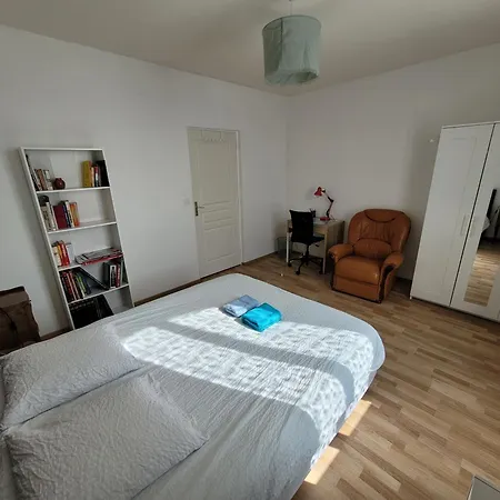 Petite Maison Proche - Flamanville