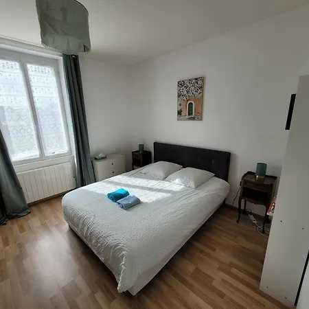 Petite Maison Proche - فلامانفيل