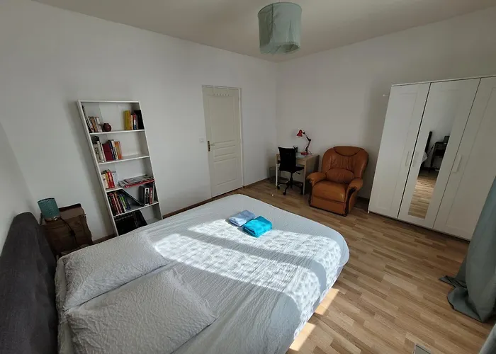 Petite Maison Proche - Flamanville