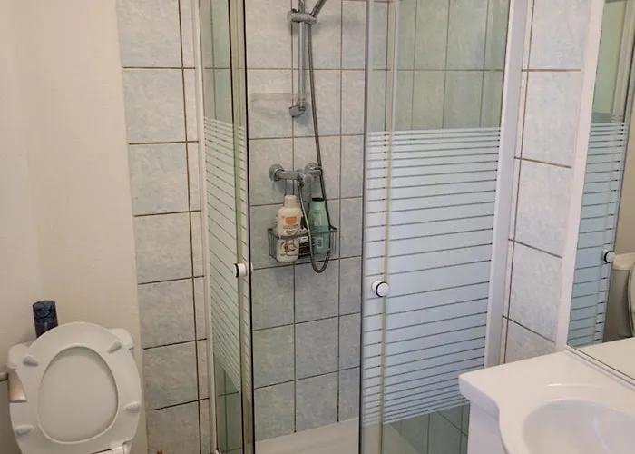 Petite Maison Proche - * Flamanville